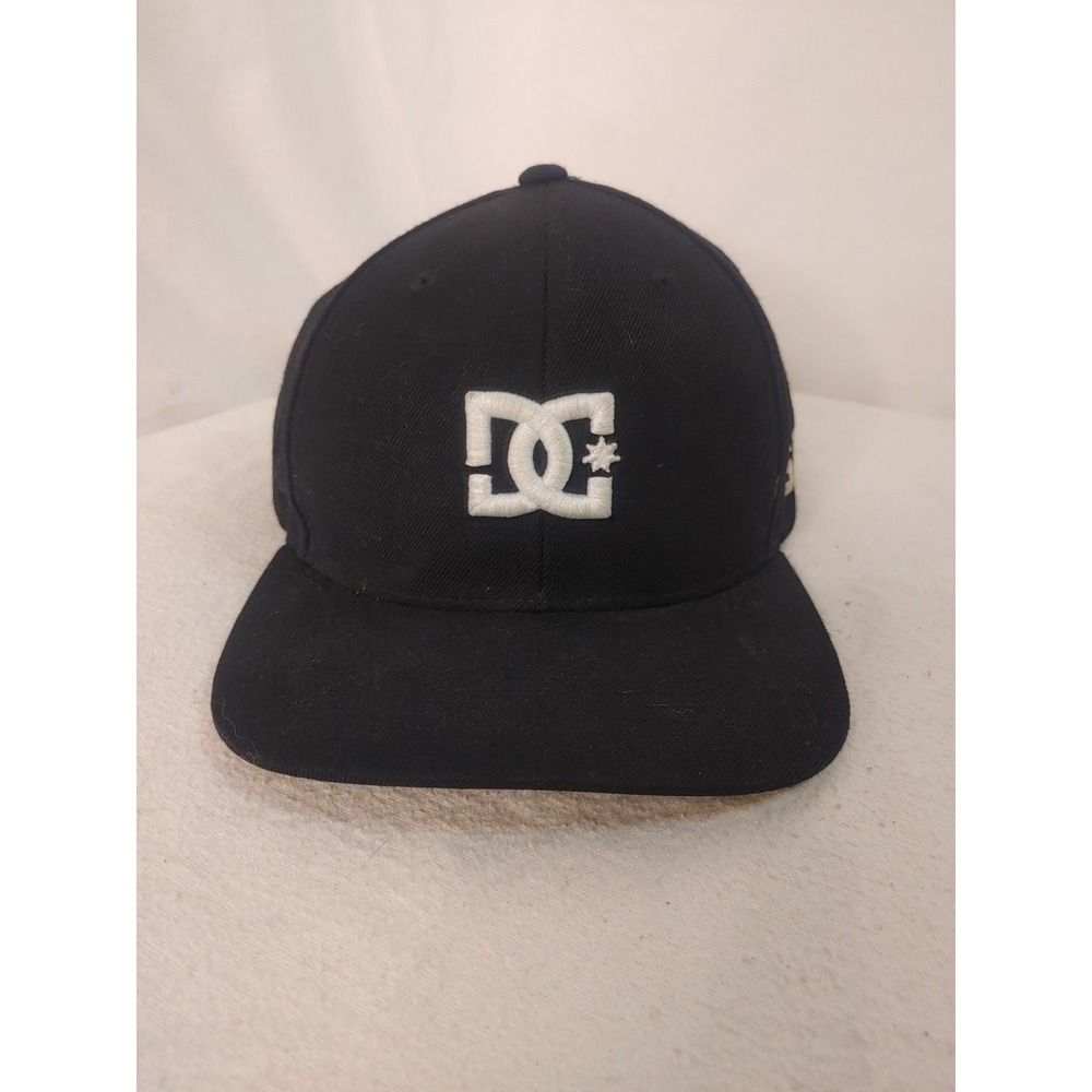 Vtg DC Adjustable Flex Hat Cap Skate Skateboard Trucker Casual‎ Men Women Black